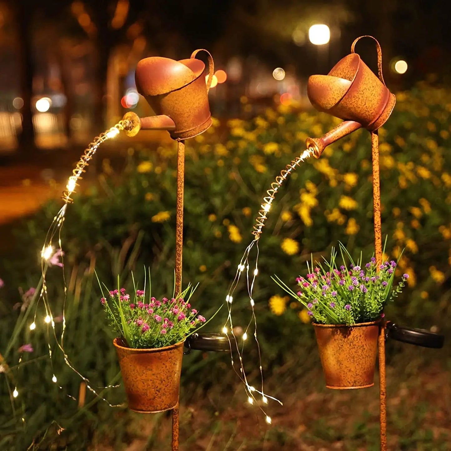 Lampka Solarna Konewka – Bajkowe Światło do Ogrodu i Tarasu GardenKowo